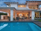 Fantastic Indoor/Outdoor Living Fantastic Indoor/Outdoor Living