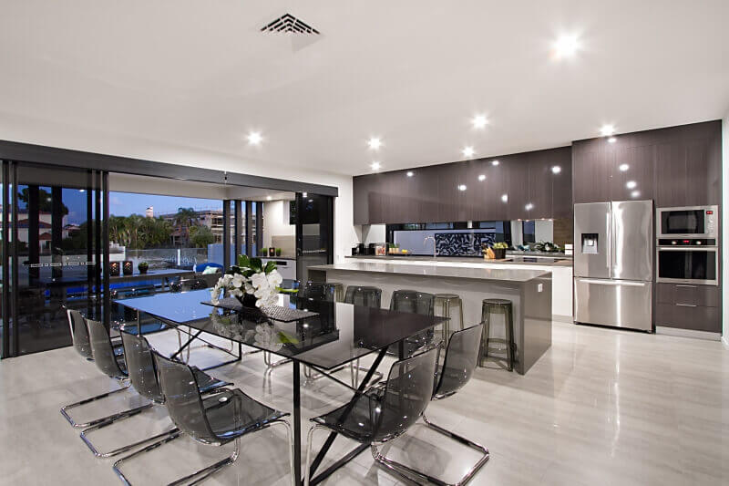 Sublime kitchen and Dining