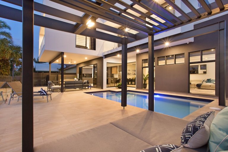 Jewel of Broadbeach Luxury Gold Coast Getaway