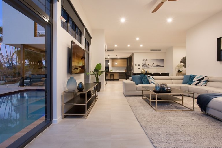 Jewel of Broadbeach Luxury Gold Coast Getaway