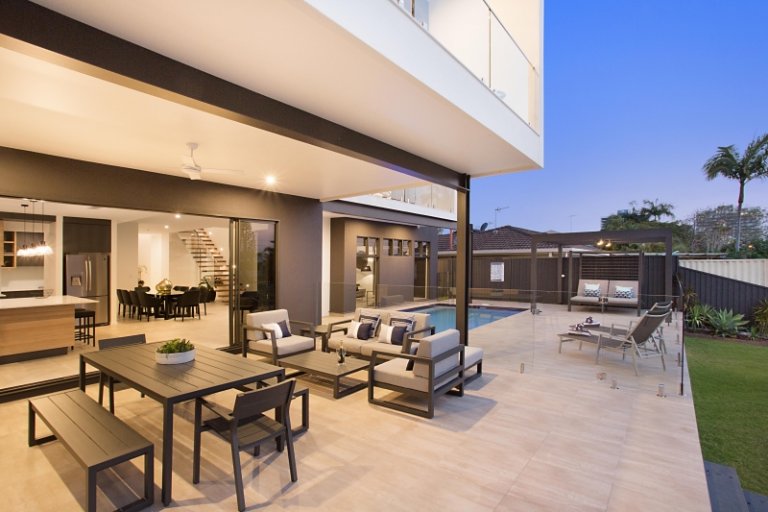 Jewel of Broadbeach Luxury Gold Coast Getaway