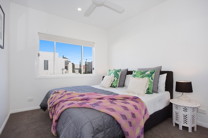 Mermaid Beach Break Just Steps To The Beach Luxury Gold